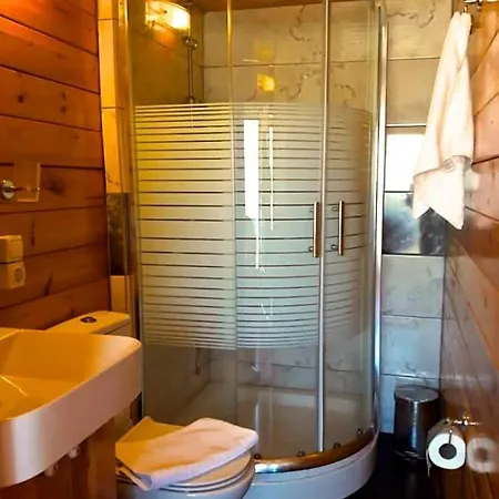 Slow West Glamping Resort